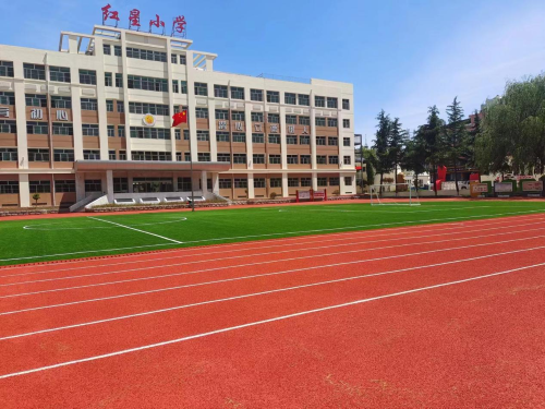 塑胶跑道跟橡胶跑道，哪种材料更优质？